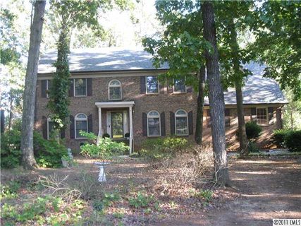 2504 King Arthur Drive