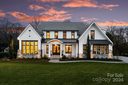 425 Mammoth Oaks Lane sold home in Charlotte, SC