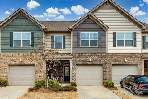 511 Common Raven Court