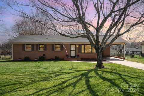 204 Stowe Road sold home in Southpoint, Belmont, NC