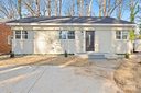 2000 St John Street sold home in Charlotte, SC