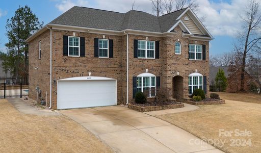 1693 Durant Drive sold home in Stoneridge Lakes, Rock Hill, SC