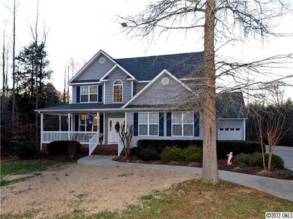 922 Little Brook Circle