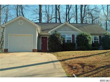 1006 Raywood Court