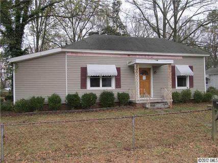 912 Gibbons Street sold home in Historic District, Gastonia, NC