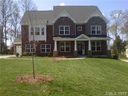 1924 Kings Manor Court 13 sold home in Matthews, SC