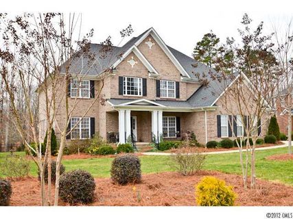 1026 Patricians Lane sold home in The Estates At Wesley Oaks, Wesley Chapel, NC