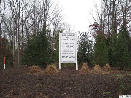 4041 River Oaks Road sold lot in The Coves, Lake Wylie, SC