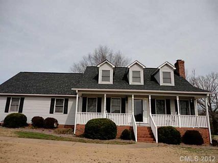 601 Sandycrest Drive