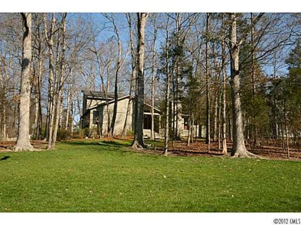 331 Abbotsford Court