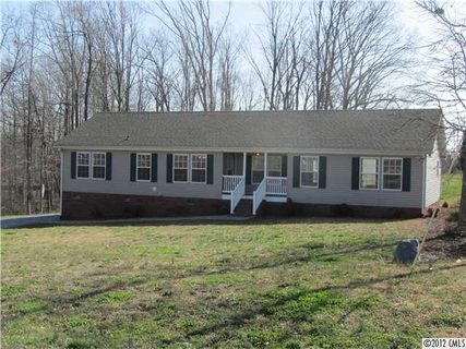 6621 Love Point Road sold home in Love Point, Denver, NC