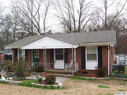 818 Claremont Road