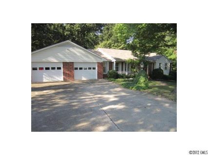 10 Old Farm Road sold home in Hidden Hut, Salisbury, NC