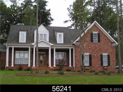 7976 Glen Abbey Circle