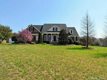 1217 Rosehill Drive sold home in Oak Grove Farm, Waxhaw, NC