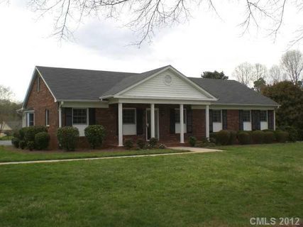 330 Hidden Hut Road sold home in Hidden Hut Farms, Salisbury, NC