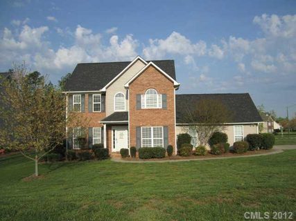 1605 Seabrook Court sold home in Riverwood, Gastonia, NC