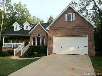 142 Forest Creek Drive