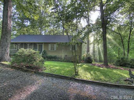 3000 Low Gap Road #18