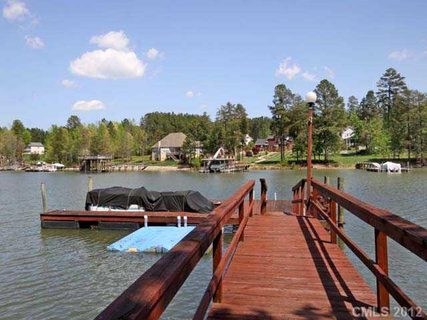 3522 Chubs Lane