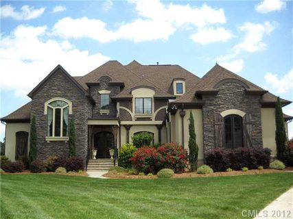 3129 Rappahannock Court sold home in Stratford Hall, Matthews, NC