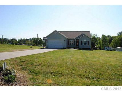115 Meadow Lake Drive sold home in Goodman Lake Meadows, Salisbury, NC
