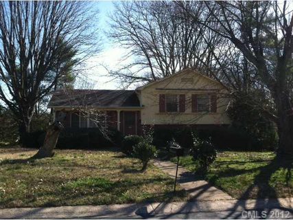 3234 Banbury Drive
