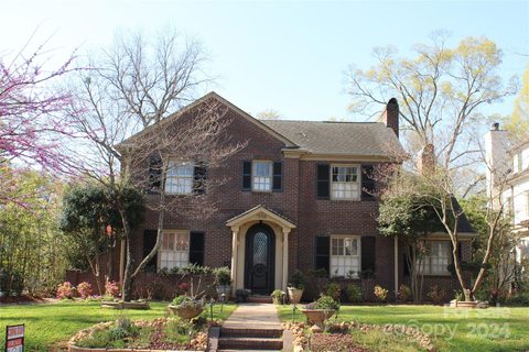 1556 Stanford Place