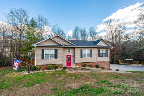 5358 Oriole Court sold home in Champion Village, Granite Falls, NC