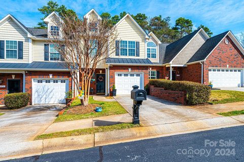 4732 Braxton Gate Lane sold townhome in Braxton Gate, Hickory, NC