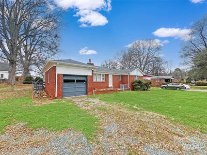 5229 Allen Road