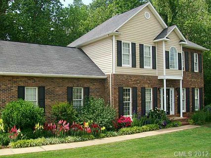 Previously sold for $186,000