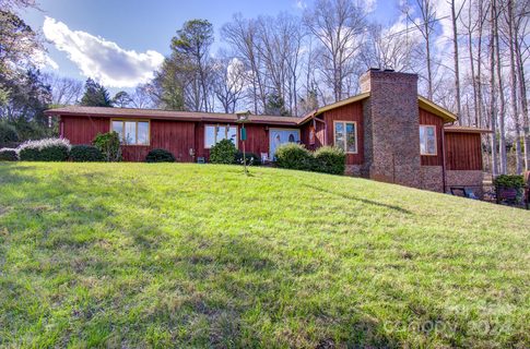 304 Honeysuckle Drive