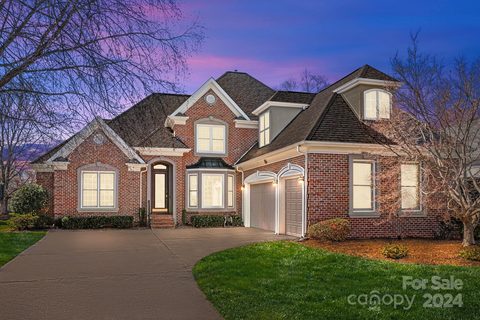 7616 Windaliere Drive sold home in Sterling Pointe, Cornelius, NC