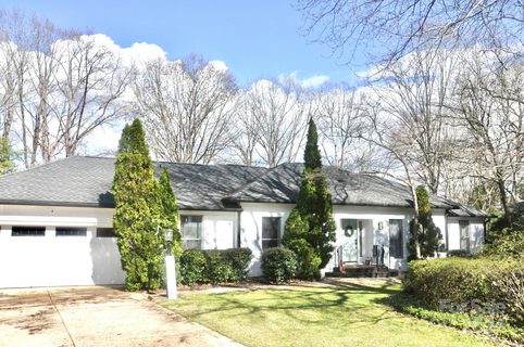 8017 Blue Water Court sold home in Westport Peninsula, Denver, NC