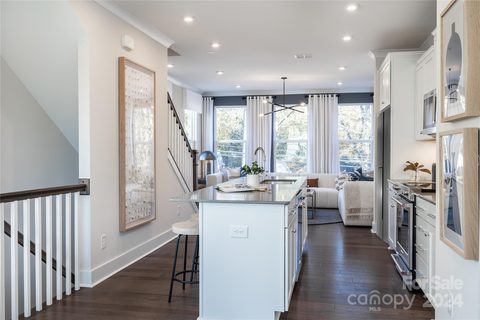 1027 Society Hill Lane 39