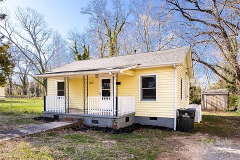 1135 Calhoun Street sold home in Cedar Oaks, Rock Hill, SC