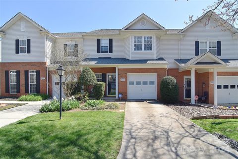5427 Johnston Mill Court