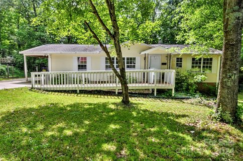 6709 Aerowood Circle sold home in Aerowood, Waxhaw, NC