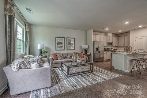 8058 Scarlet Maple Lane 2040 sold townhome in Windhaven, Tega Cay, SC
