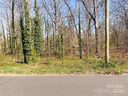 239 E Gleneagles Road sold home in Statesville, SC