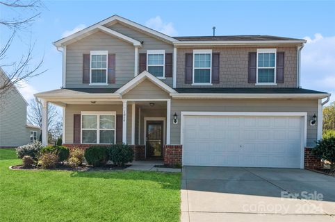 1016 Perennial Lane