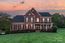 1208 Crooked River Drive sold home in Waxhaw, SC