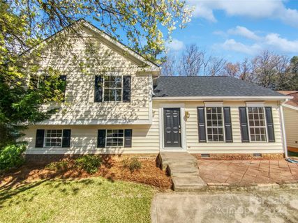 12124 Dolomite Drive sold home in Woodside Village, Pineville, NC