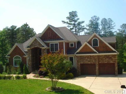 2495 Camelia Pointe Drive