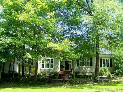2610 Ski Trail Lane