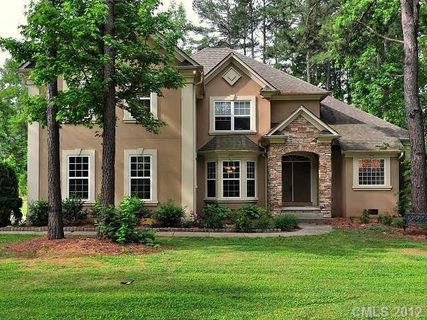 8000 Turnberry Lane