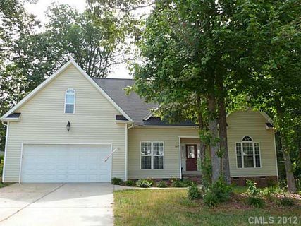 1407 Angela Court