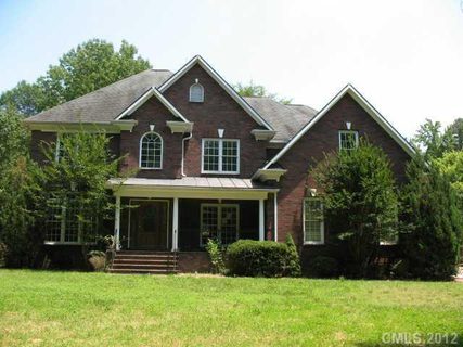 Previously sold for $330,100