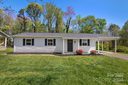 217 Foxwood Drive sold home in Maiden, SC
